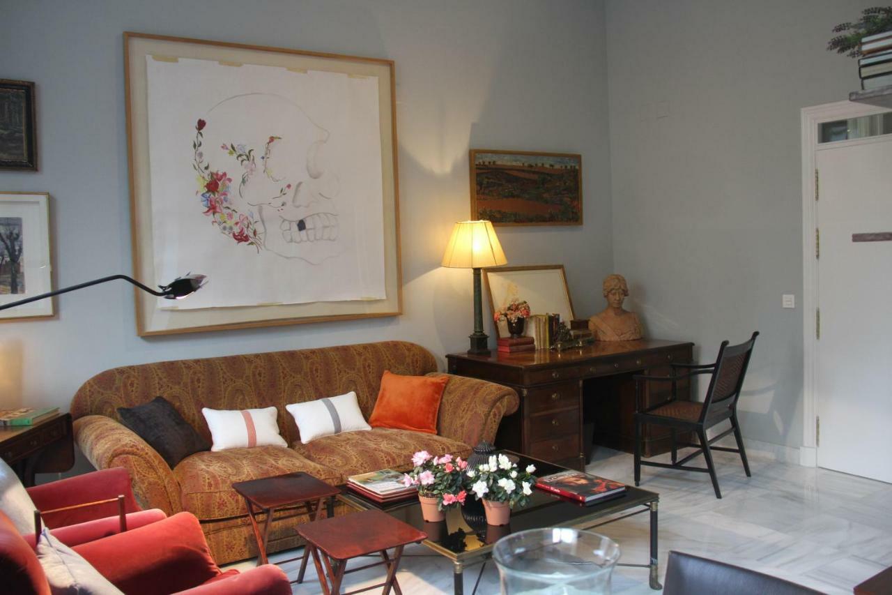 Luxurious 2 Bedroom Flat In A Historic Building Σεβίλλη Εξωτερικό φωτογραφία