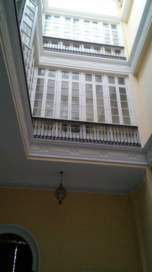 Luxurious 2 Bedroom Flat In A Historic Building Σεβίλλη Εξωτερικό φωτογραφία